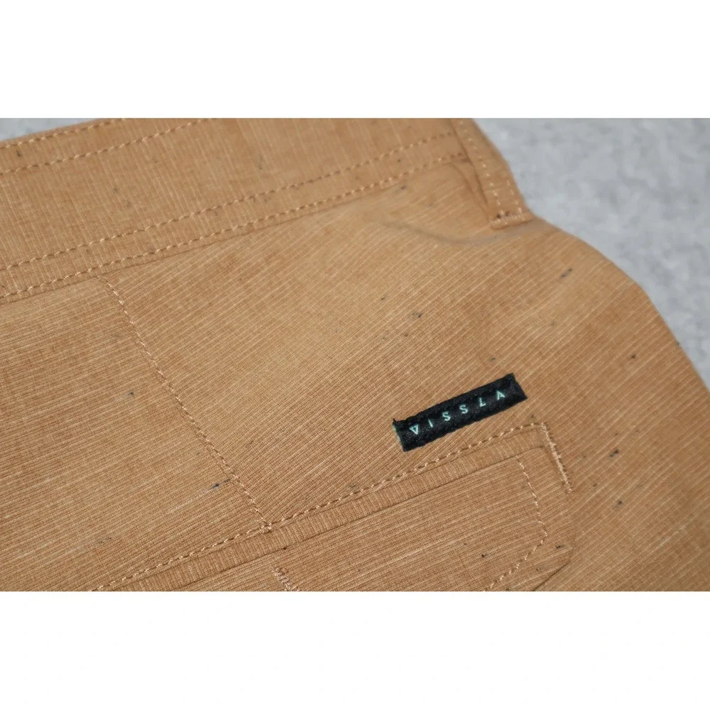 Vissla Hybrid Board Shorts Mens 33 Brown Upcycled Stretch Chino Walk M2021CAN